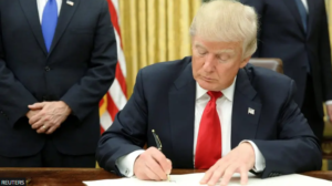 Pekin’den gelen ticaret anlaşmasının parçası olarak Trump yönetimi, Kasım 2025’te Çin’e bağlı gemile