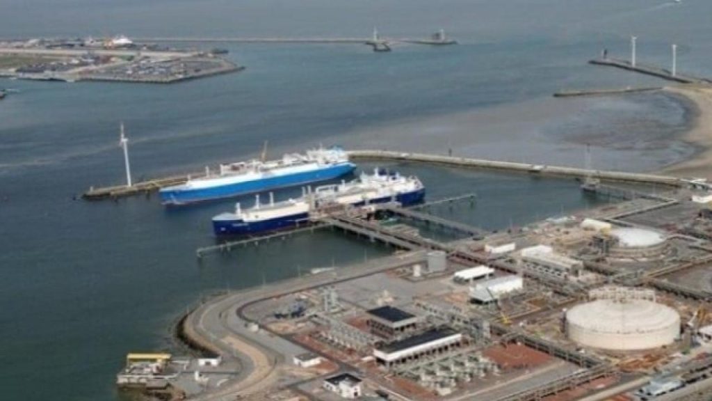 Avrupa Birliği, Katar’a ait LNG sevkiyatlarının durmasıyla birlikte Novatek’ten alımın arttığını doğ