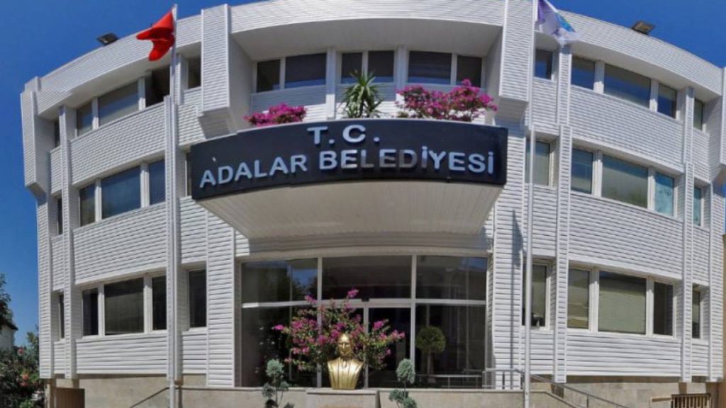 İstanbul’da Operasyon: Adalar Belediye Başkanı Gözaltında