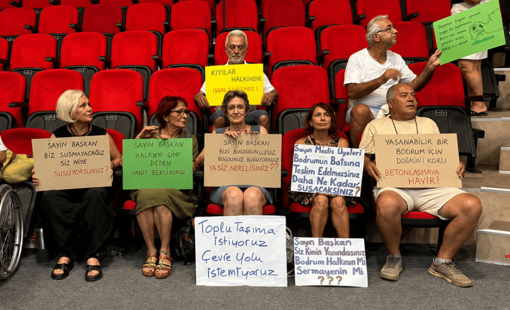 Bodrum Meclis'te Kaçak Yapı ve Kalyon İddiaları Gündeme Taşındı