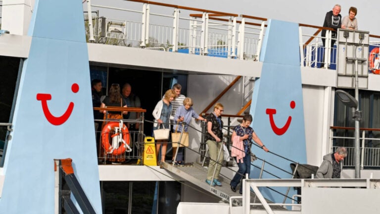 Avrupa Sıcak Dalgası TUI Skyla’yı Etkiledi: Klima Arızası Seyahati İptal Ettirdi