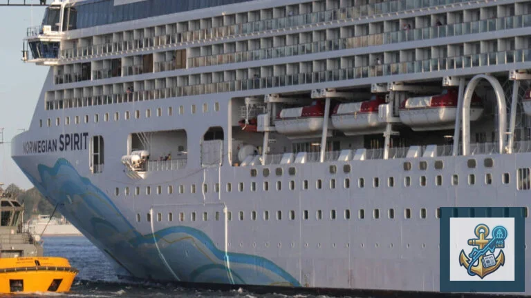 Tropikal Fırtına Lala Honolulu Limanı’nı Kapattı: NCL Gemileri Beklemede